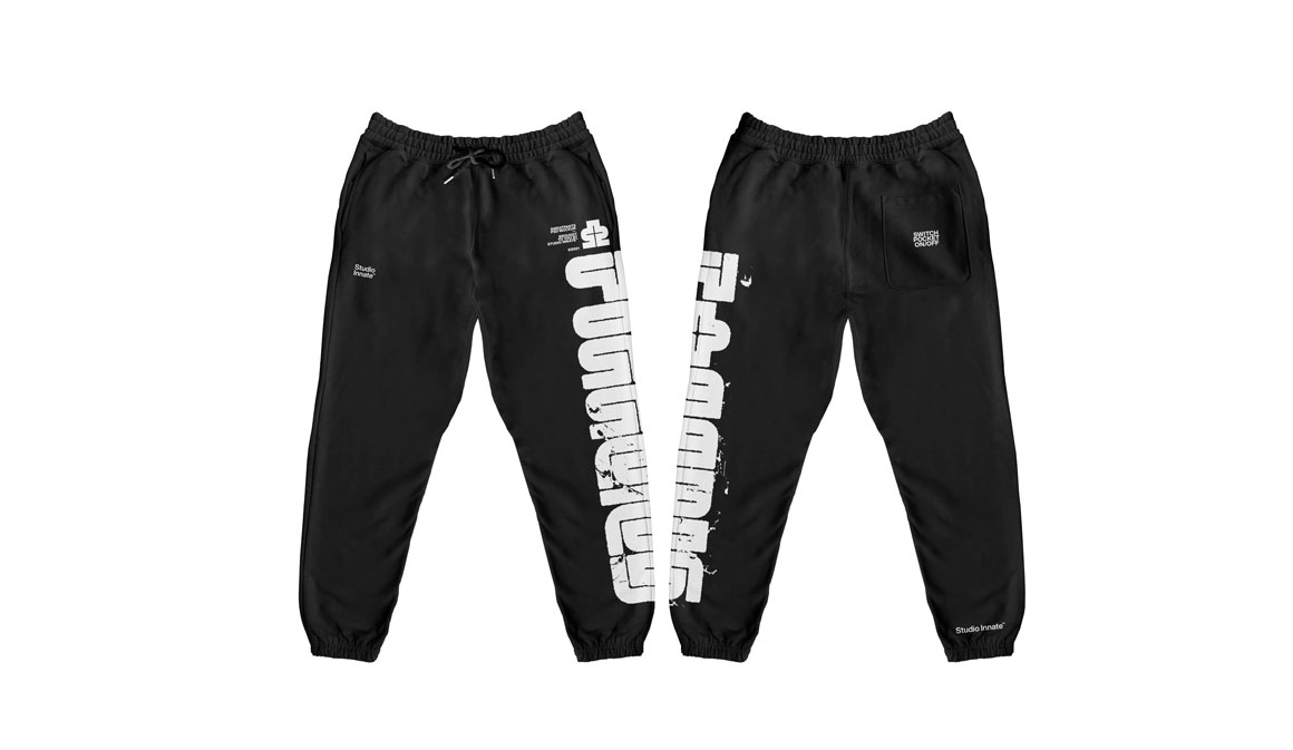 Studio Innate 新潮高分辨率逼真褶皱品牌运动裤印花设计PSD样机 Premium Sweatpants Mockup（8089） -