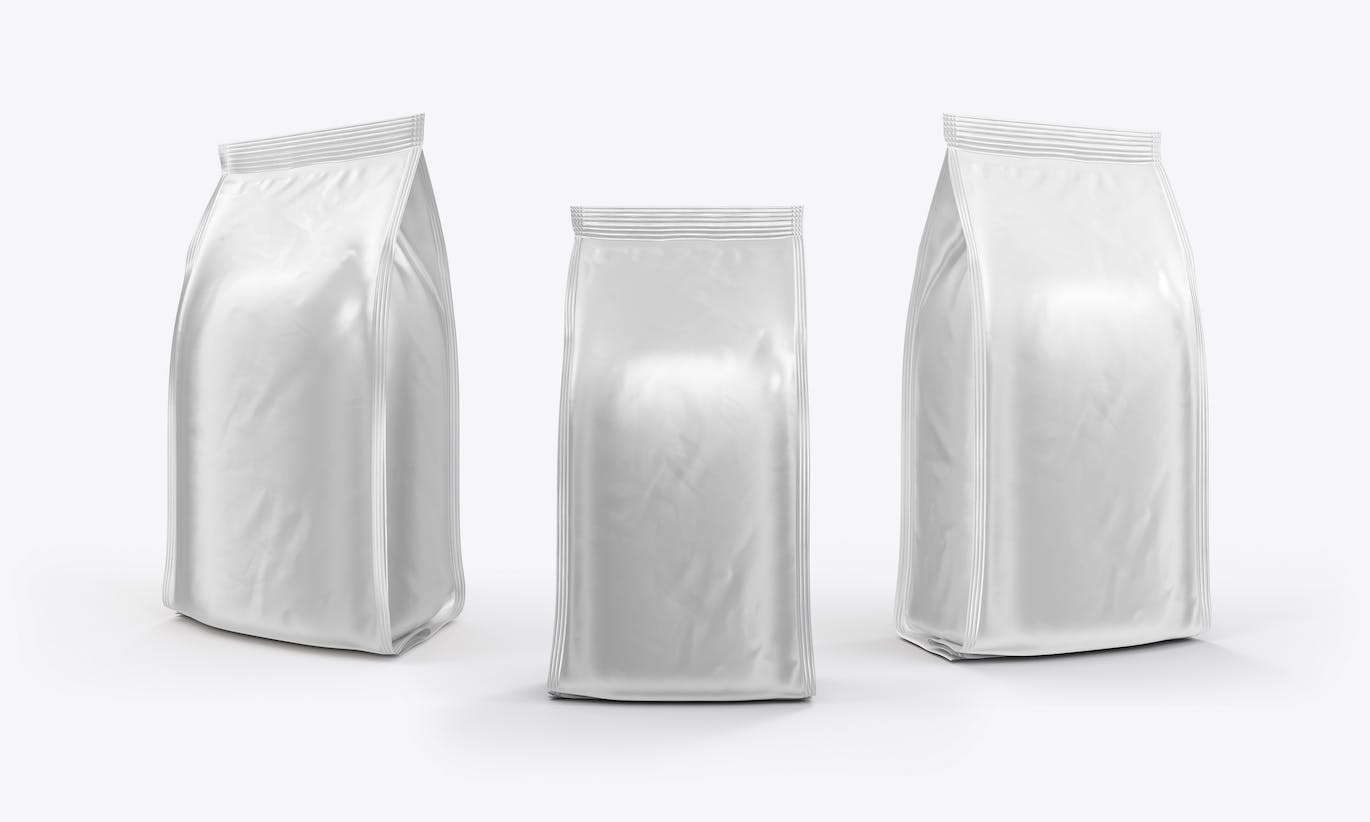 3个箔纸金属咖啡袋包装设计样机图psd模板 Set 3 Metallic Coffee Bags Mockup