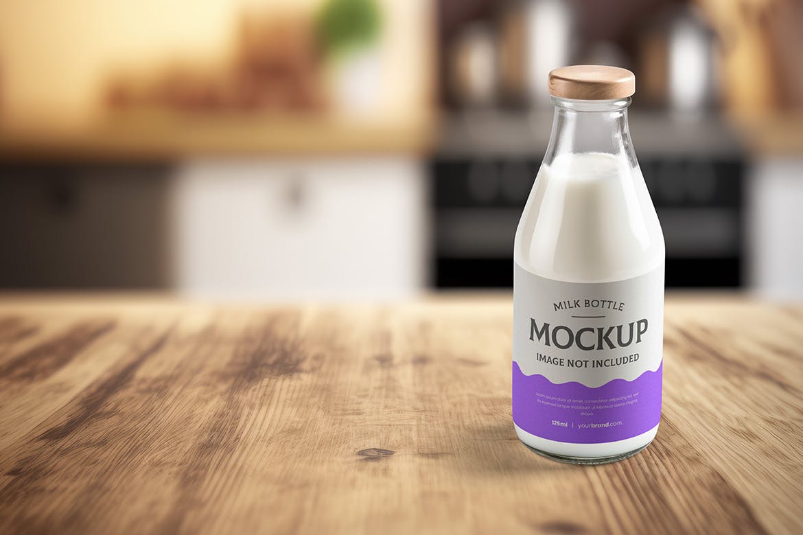 牛奶瓶玻璃瓶包装样机 Milk Bottle Mockup