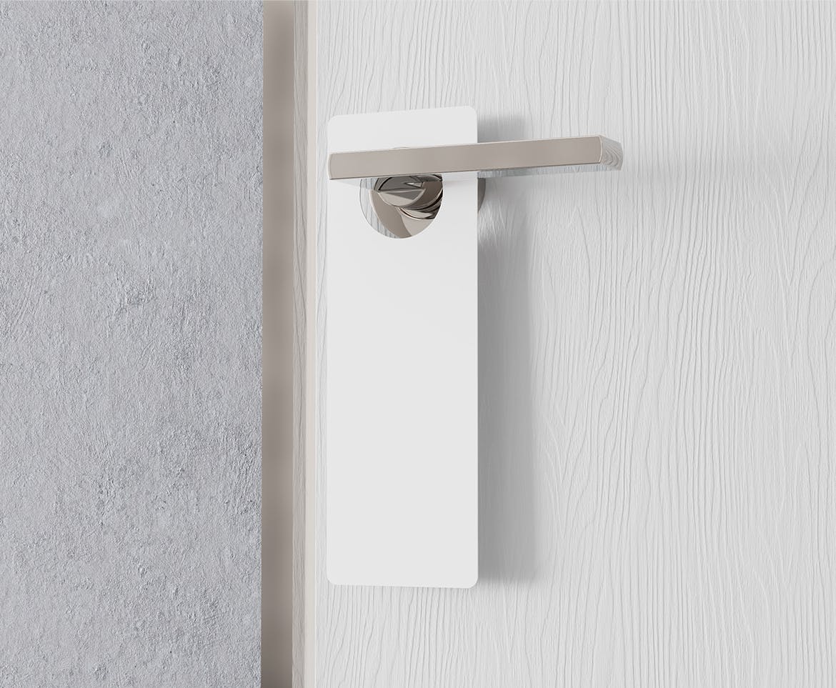 长方形门挂提示牌设计预览样机 Door Hanger Mockup