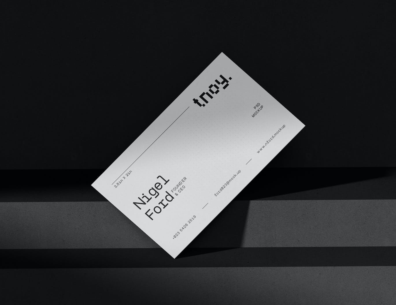 极简风格深色名片样机模板 Minimal Dark Business Card Mockups Psd