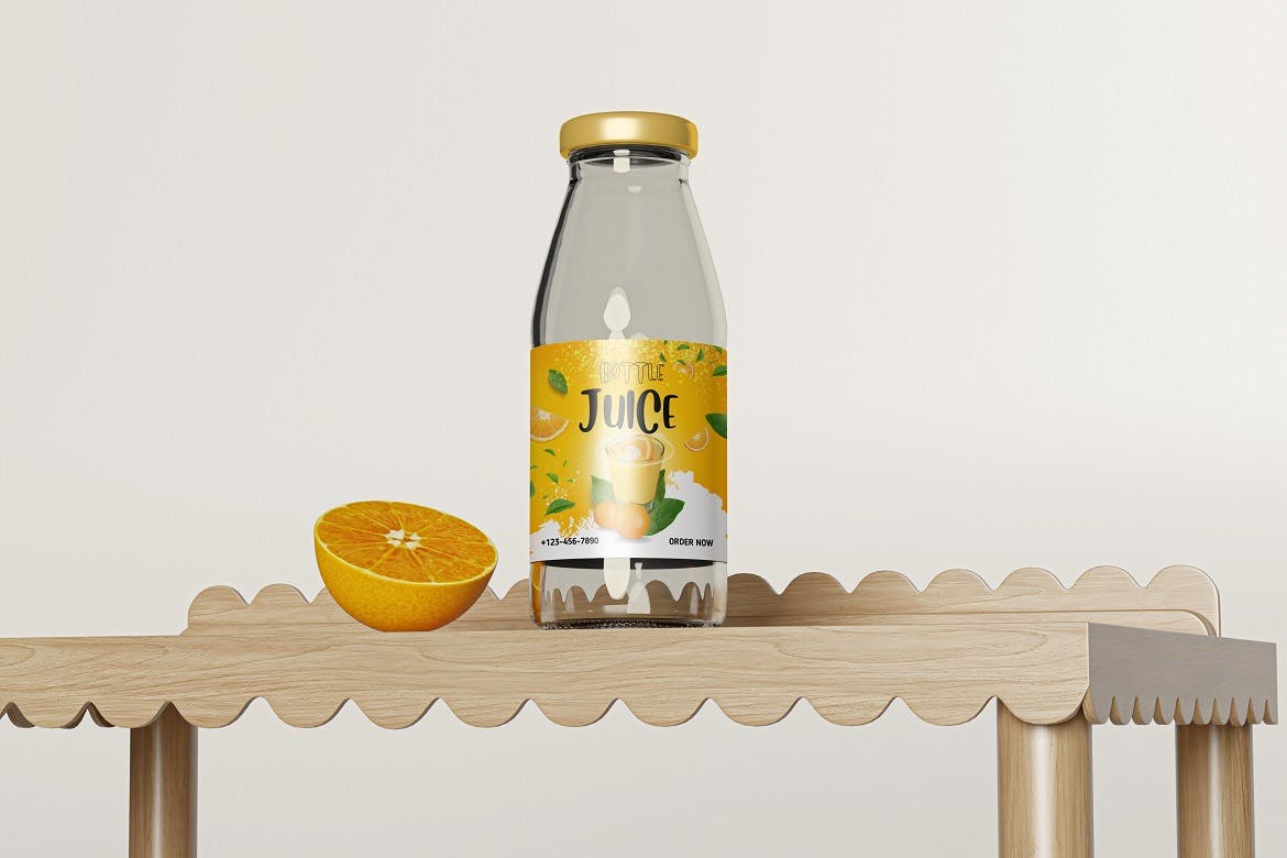 果汁玻璃瓶外观设计样机 Juice Bottle Mockup