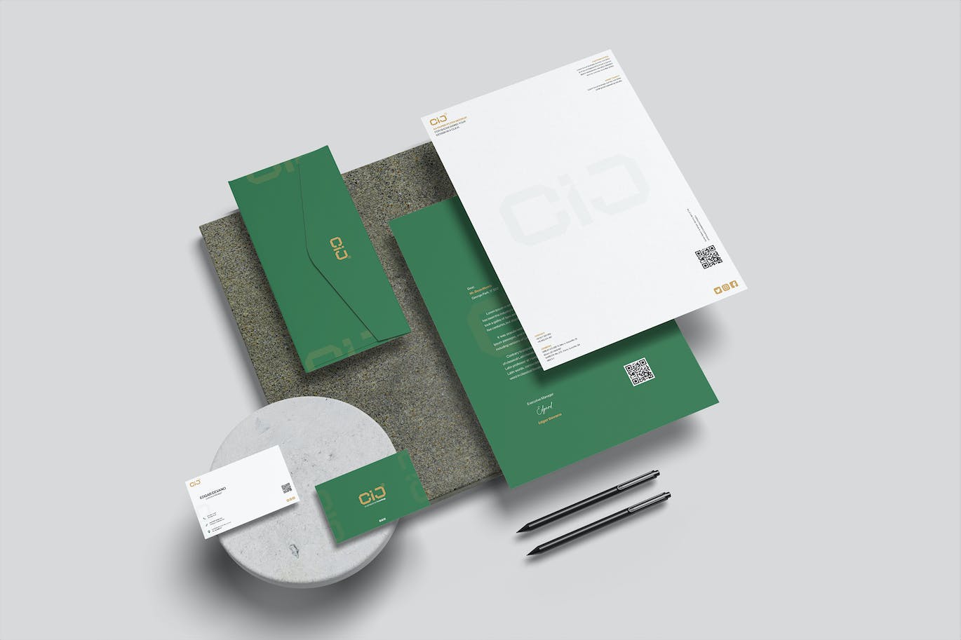 办公文具套装VI品牌样机 Stationery Mockup